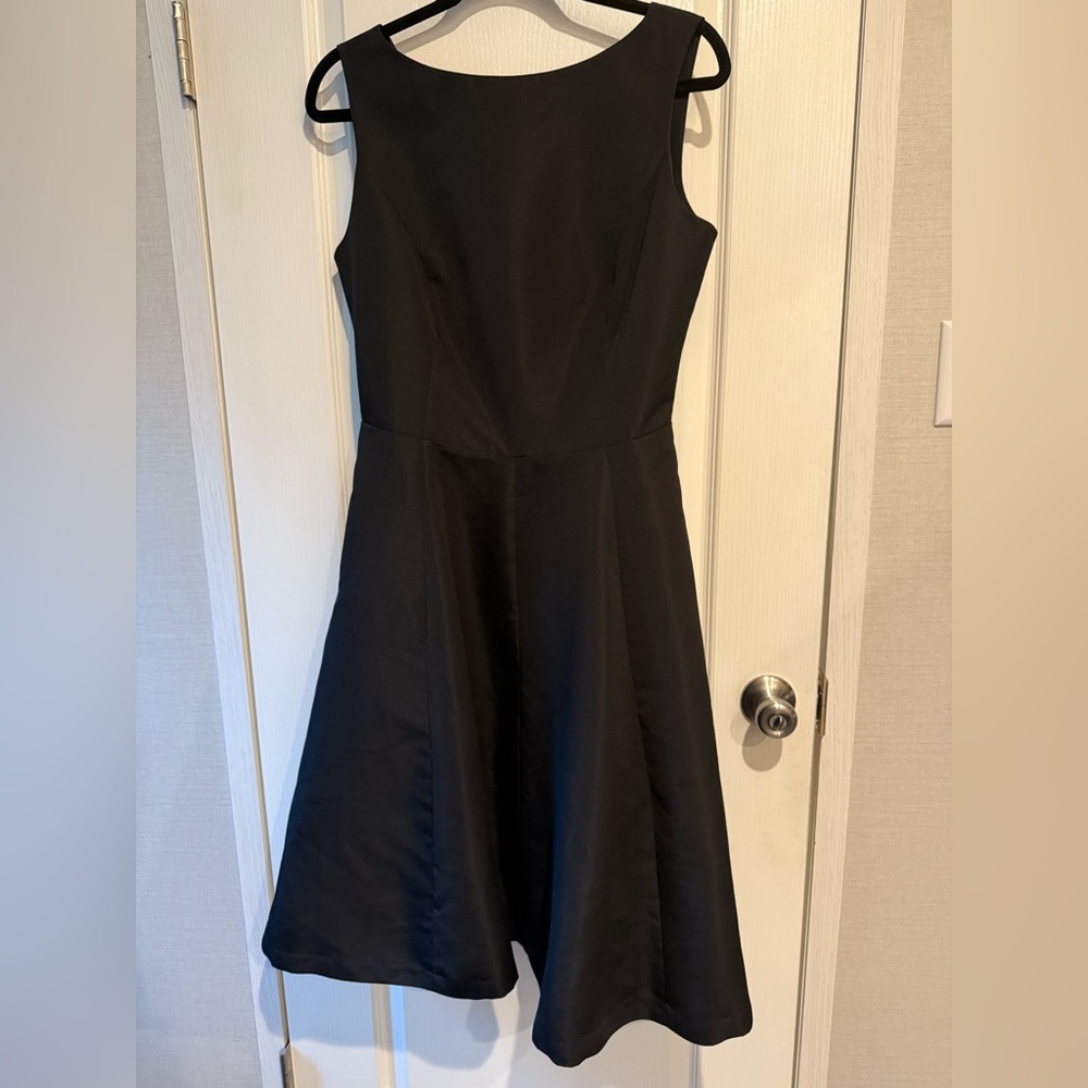 Isaac Mizrahi Black Sleeveless A-line Mini Dress
